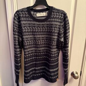 Obermeyer Merino wool blended Patterned Black and Gray Sweater. Size XL